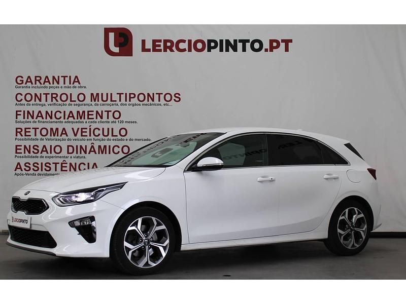 Branco Usado 2019 Kia Ceed Sedan | € 15.950 (Preço justo) - Imagem 1/4