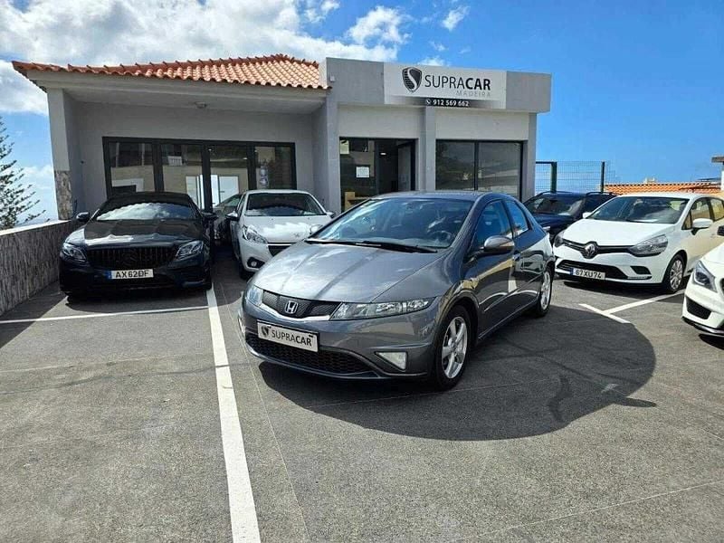 Cinzento Usado 2016 Honda Civic | € 8.990 - Imagem 1/4