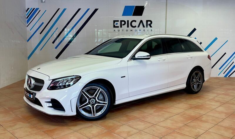 Branco Usado 2020 Mercedes C300 AMG line Carrinha | € 31.250 (Preço elevado) - Imagem 1/4