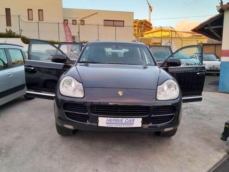Preto Usado 2006 Porsche Cayenne S SUV | € 22.900 - Imagem 1/4