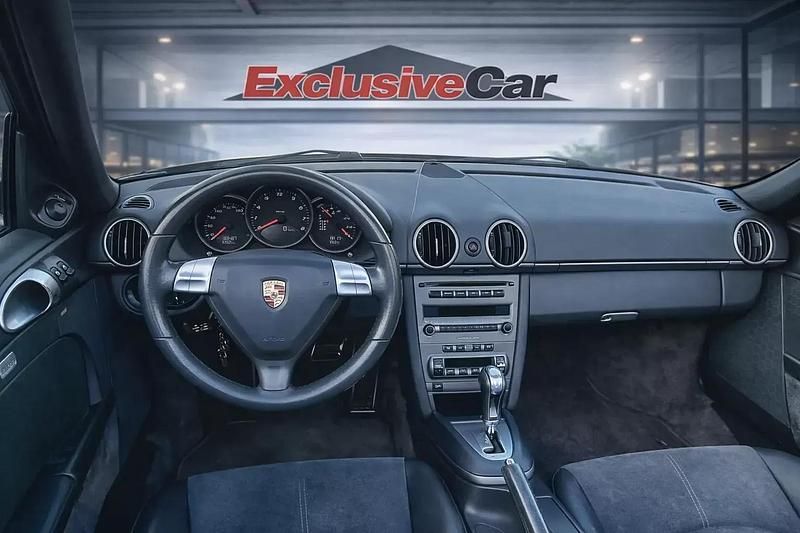 Usado Porsche Boxster 240 HP (176 kW) 2005 Cinza prata Cabrios