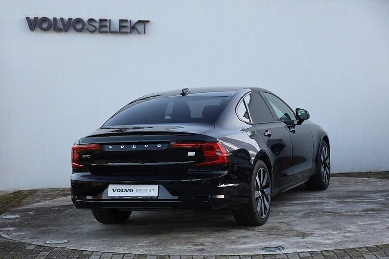 Usado Volvo S90 Ultimate 455 HP (334 kW) 2024 Preto Sedan
