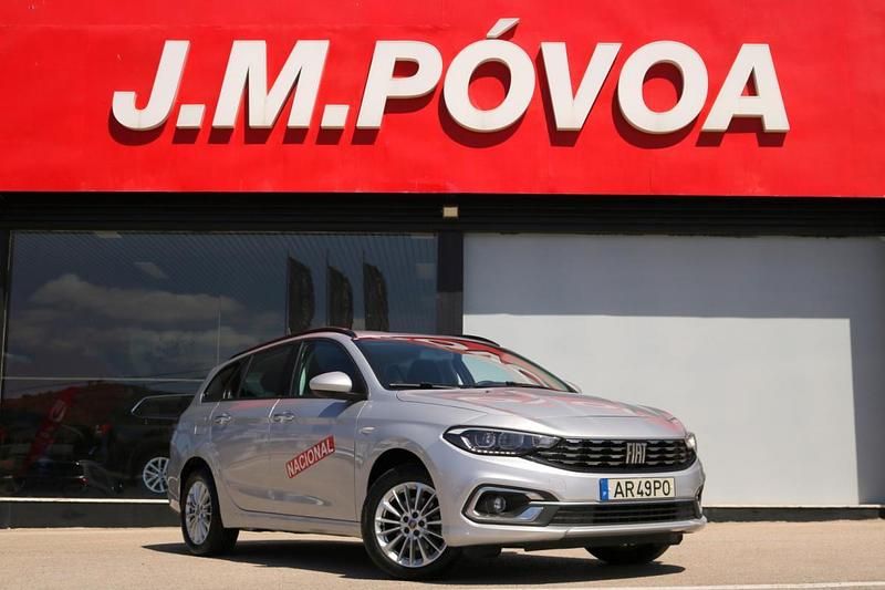 Cinzento Usado 2022 Fiat Tipo Wagon Carrinha | € 13.990 (Bom preço) - Imagem 1/4