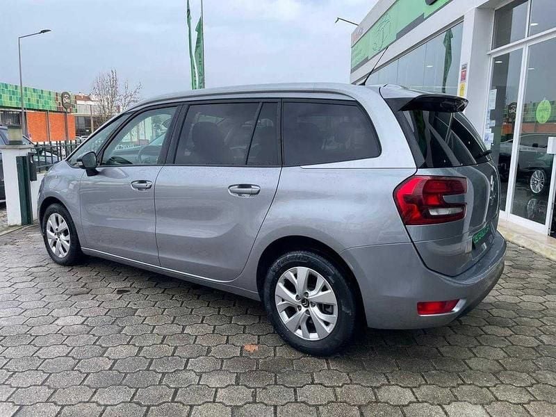 Usado Citroën Spacetourer 130 HP (95 kW) 2022 Cinzento Monovolume