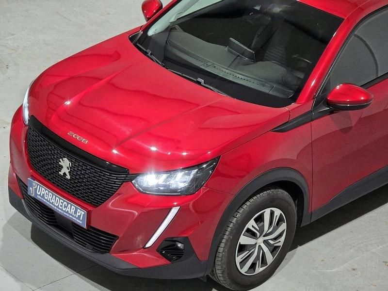 Usado Peugeot 2008 110 HP (80 kW) 2021 Vermelho SUV