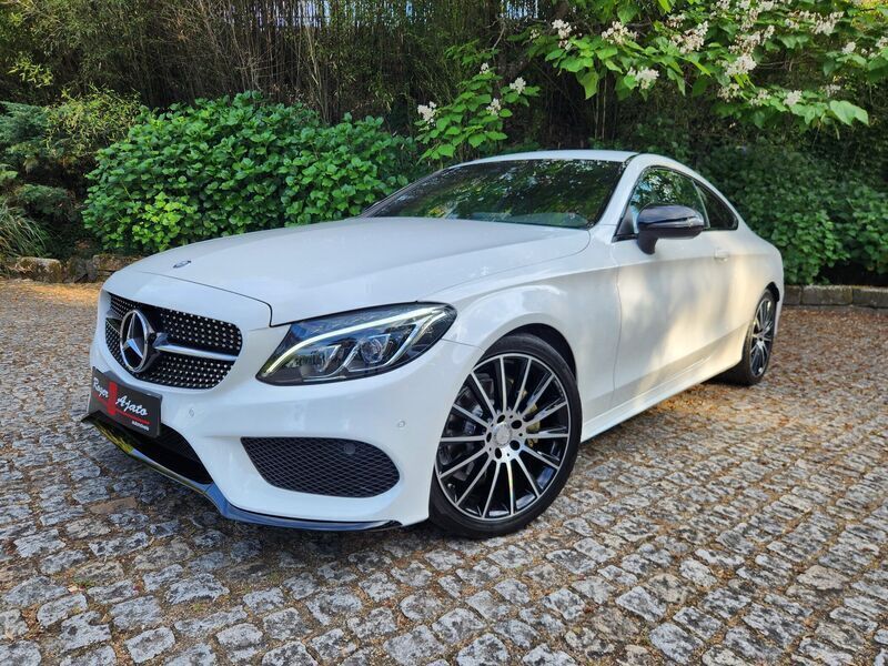 Branco Usado 2017 Mercedes C220 Coupé | € 32.450 - Imagem 1/4