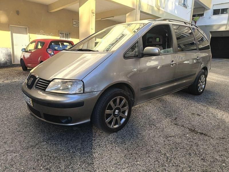 Usado 2006 Seat Alhambra Monovolume | € 3.250 (Super Preço) - Imagem 1/4