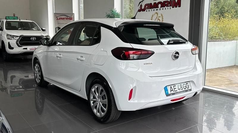 Usado Opel Corsa Edition 102 HP (75 kW) 2020 Branco Citadino