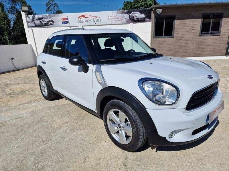 Branco Usado 2015 Mini One D Countryman SUV | € 15.990 (Caro) - Imagem 1/4