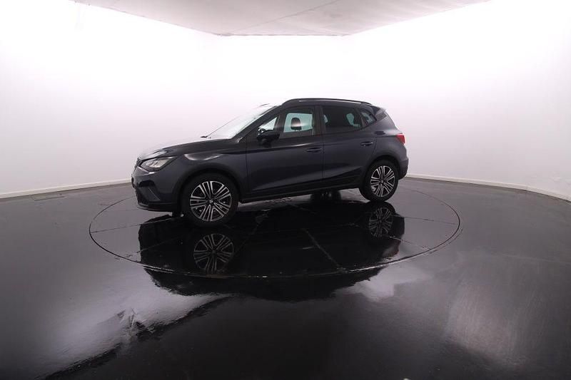Usado Seat Arona 116 HP (85 kW) 2024 Cinzento SUV