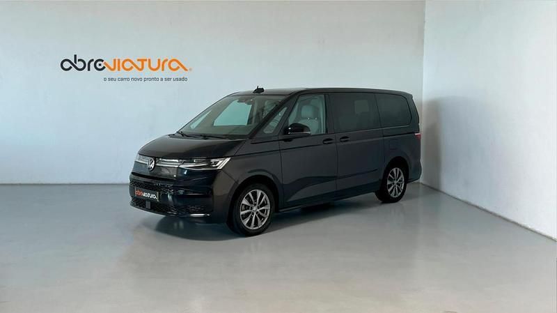 Preto Usado 2022 VW Routan Monovolume | € 47.000 - Imagem 1/4