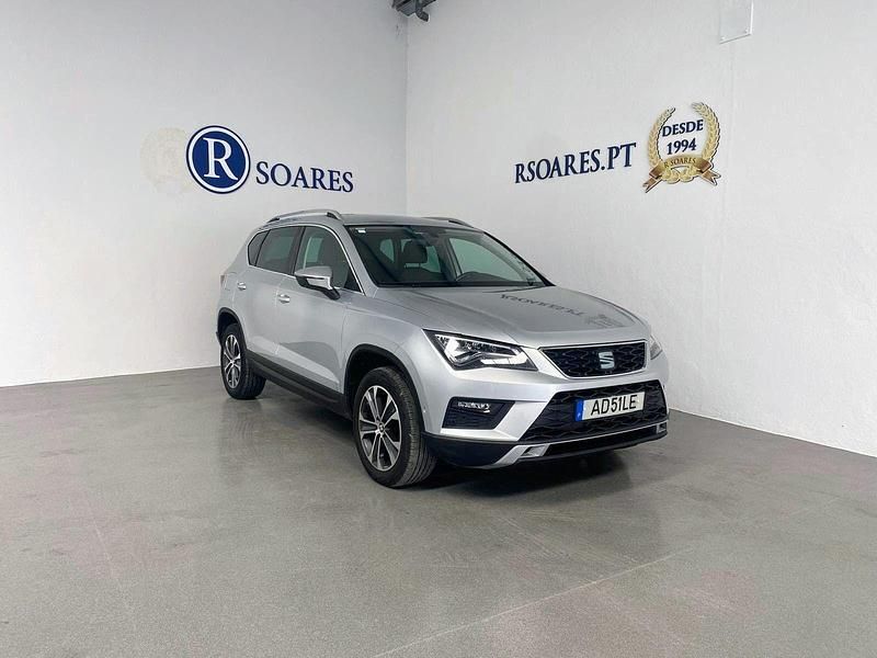 Cinza Usado 2020 Seat Ateca Style SUV | € 19.900 (Preço justo) - Imagem 1/4