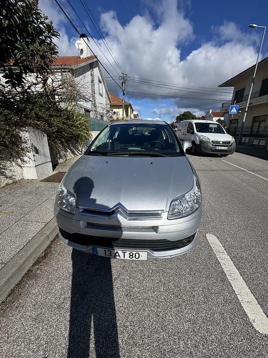 Usado 2005 Citroën C4 Sedan | € 2.300 (Preço justo) - Imagem 1/4