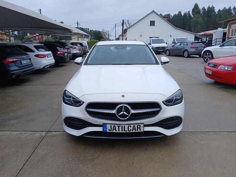 Usado Mercedes C220 Avantgarde 200 HP (147 kW) 2021 Branco Sedan