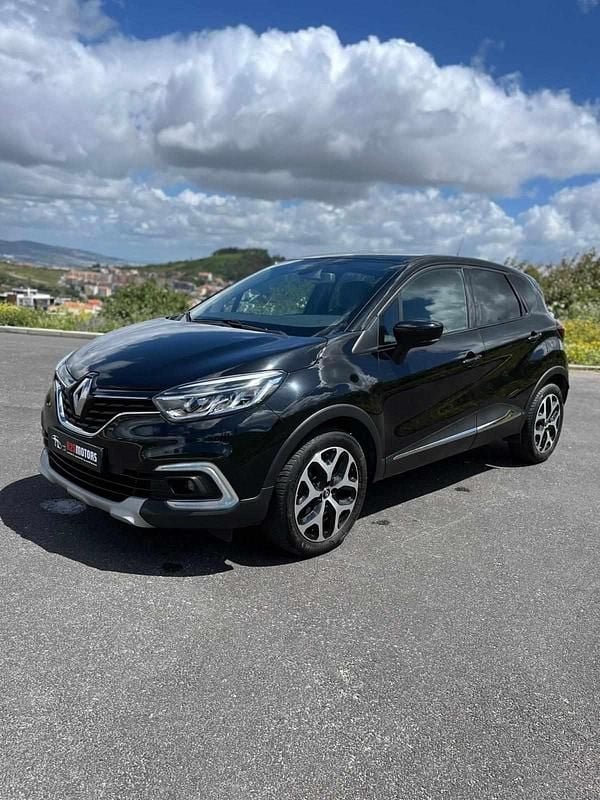 Usado Renault Captur 90 HP (66 kW) 2019 Preto SUV