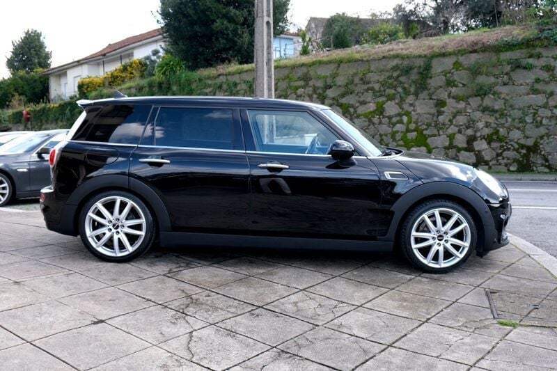 Usado Mini One D 116 HP (85 kW) 2016 Preto Citadino