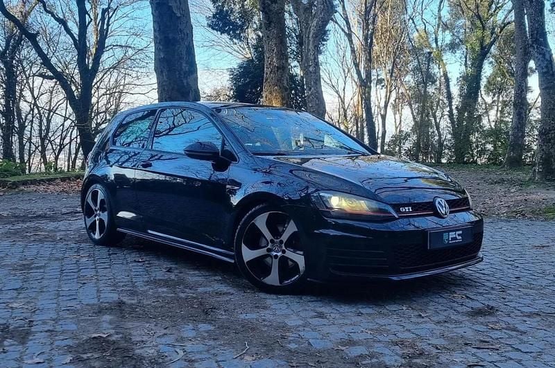 Preto Usado 2013 VW Golf VII GTI Citadino | € 17.950 (Bom preço) - Imagem 1/4