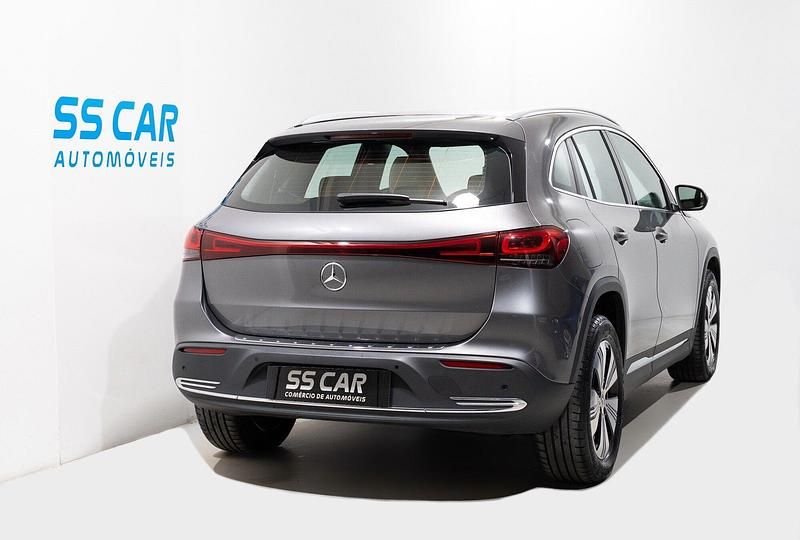 Usado Mercedes EQA250 Progressive 139 kW (190 HP) 2022 Cinza SUV
