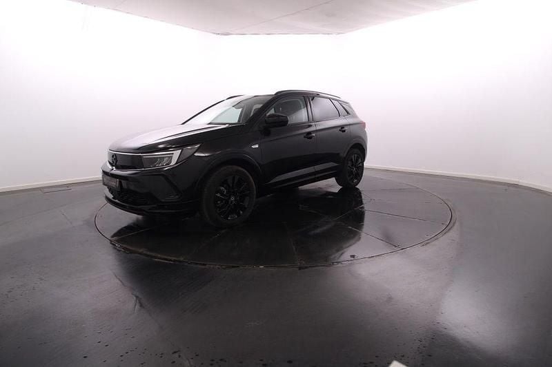 Preto Usado 2024 Opel Grandland X SUV | € 31.900 (Preço justo) - Imagem 1/4