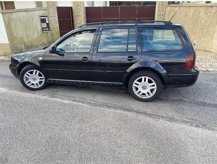 Usado VW Golf III 110 HP (80 kW) 1999 Preto Carrinha