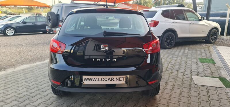 Usado Seat Ibiza Reference 75 HP (55 kW) 2017 Preto Citadino