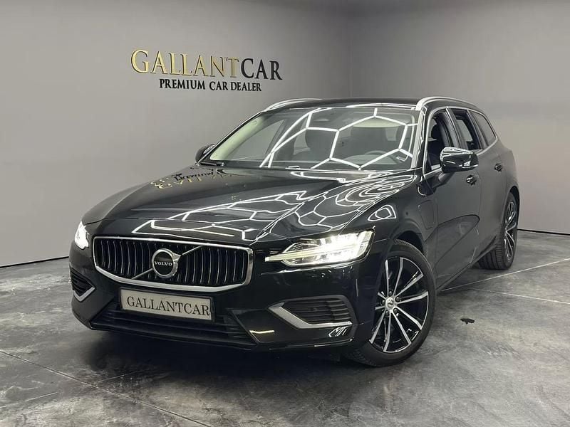 Preto Usado 2023 Volvo V60 Core Carrinha | € 37.500 (Preço justo) - Imagem 1/4