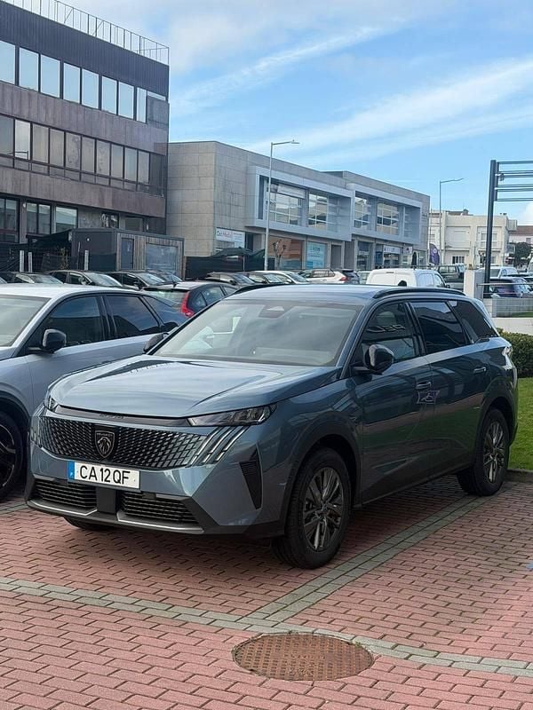Novo Peugeot 5008 Allure 136 HP (100 kW) 2025 Azul SUV