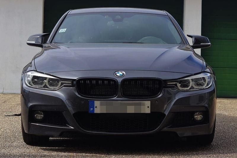 Usado 2018 BMW 330e Sedan | € 25.900 (Preço justo) - Imagem 1/4
