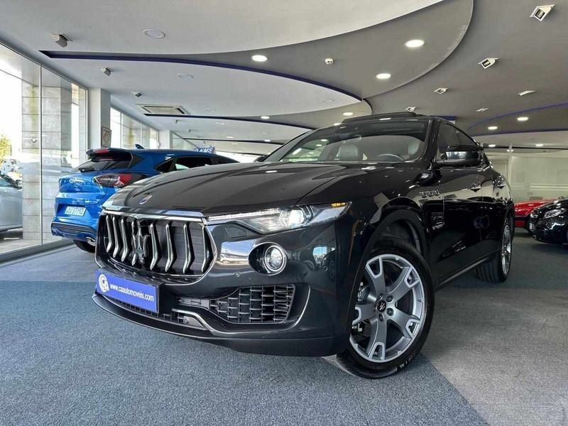 Preto Usado 2017 Maserati Levante SUV | € 51.900 - Imagem 1/4
