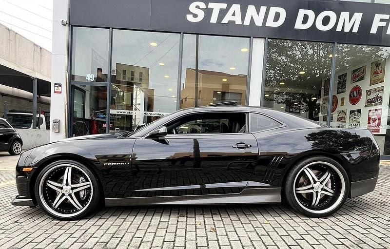Usado Chevrolet Camaro SS 585 HP (430 kW) 2010 Preto Coupé