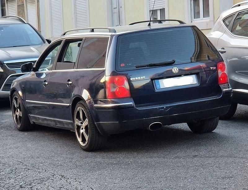 Usado 2001 VW Passat Carrinha | € 3.400 (Bom preço) - Imagem 1/4