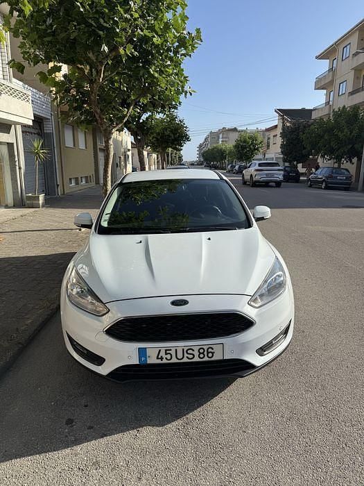 Usado 2018 Ford Focus Trend+ Sedan | € 11.999 (Super Preço) - Imagem 1/4