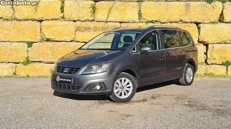 Cinza Usado 2015 Seat Alhambra Style Monovolume | € 20.500 - Imagem 1/1
