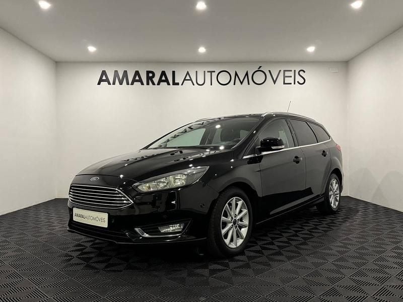 Vermelho Usado 2016 Ford Focus Carrinha | € 10.900 (Preço justo) - Imagem 1/4