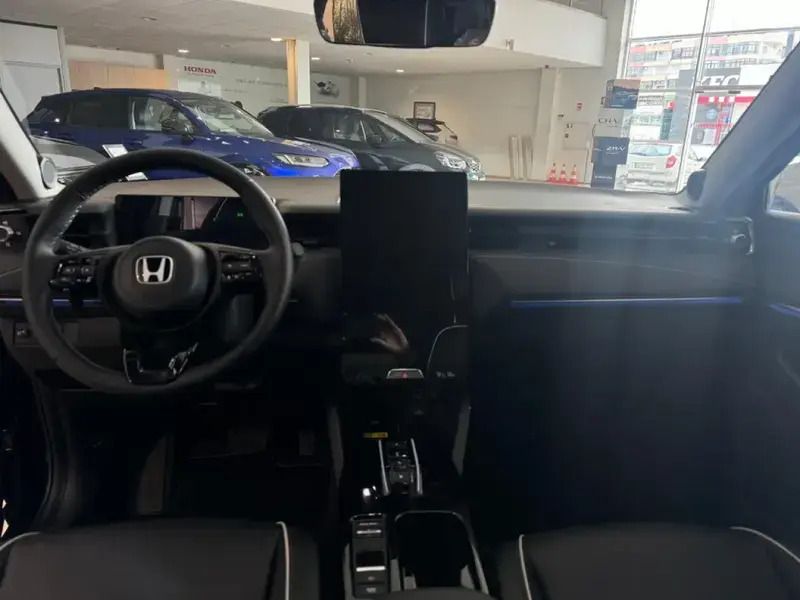 Usado Honda e:Ny1 150 kW (204 HP) 2024 Preto SUV