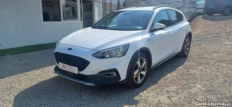 Branco Usado 2019 Ford Focus Active Citadino | € 15.980 (Preço justo) - Imagem 1/1