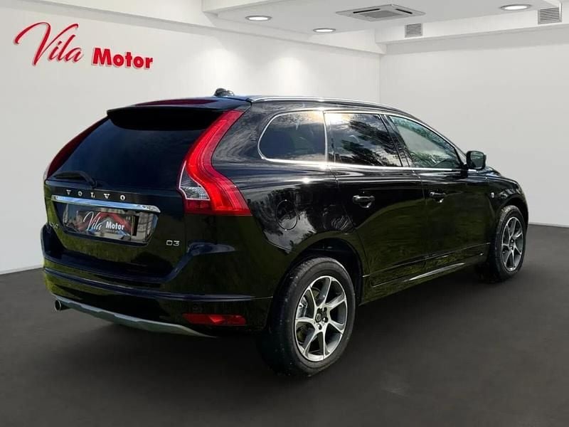 Usado Volvo XC60 150 HP (110 kW) 2015 Preto SUV