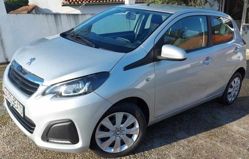 Cinzento Usado 2015 Peugeot 108 Citadino | € 6.990 (Preço justo) - Imagem 1/4