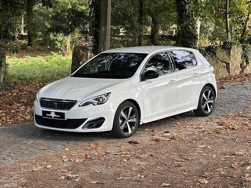 Branco Usado 2015 Peugeot 308 GT-line | € 14.750 (Preço justo) - Imagem 1/4