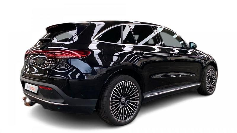 Usado Mercedes EQC400 300 kW (408 HP) 2022 Preto SUV