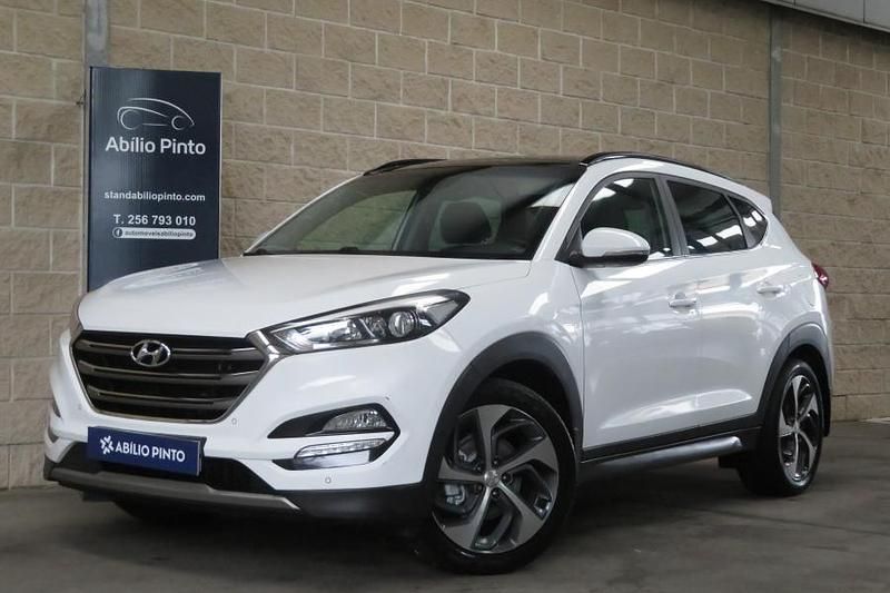 Usado Hyundai Tucson Premium 136 HP (100 kW) 2017 Branco SUV