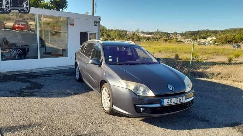 Cinzento Usado 2010 Renault Laguna III Carrinha | € 4.900 (Preço justo) - Imagem 1/4