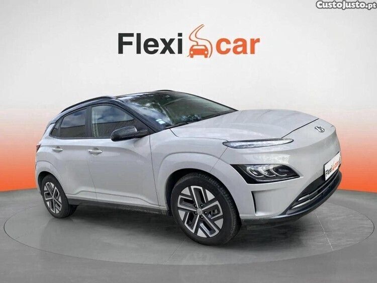 Cinza Usado 2021 Hyundai Kauai SUV | € 19.480 (Bom preço) - Imagem 1/1