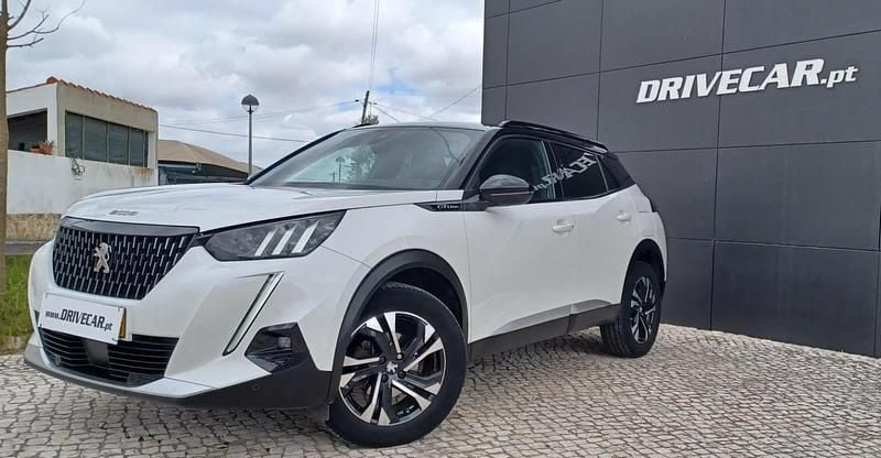 Branco Usado 2020 Peugeot 2008 GT-line SUV | € 17.980 (Caro) - Imagem 1/4