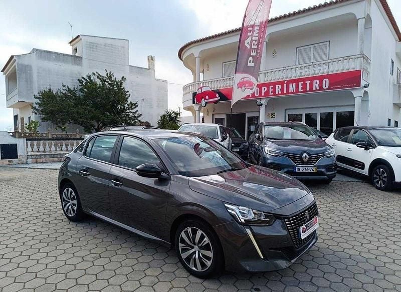 Cinzento Usado 2022 Peugeot 208 Citadino | € 14.450 (Preço justo) - Imagem 1/4