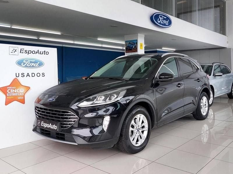 Preto Usado 2021 Ford Kuga Titanium SUV | € 20.900 (Preço justo) - Imagem 1/4