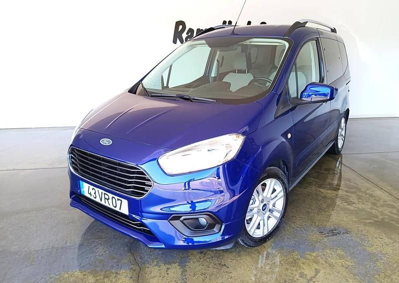 Azul Usado 2018 Ford Tourneo Courier Monovolume | € 11.250 (Preço justo) - Imagem 1/4