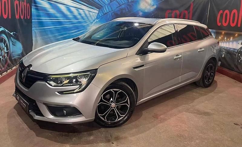 Outra Usado 2018 Renault Mégane IV Carrinha | € 10.500 - Imagem 1/4