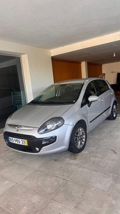 Usado 2011 Fiat Punto Citadino | € 6.350 (Preço elevado) - Imagem 1/4