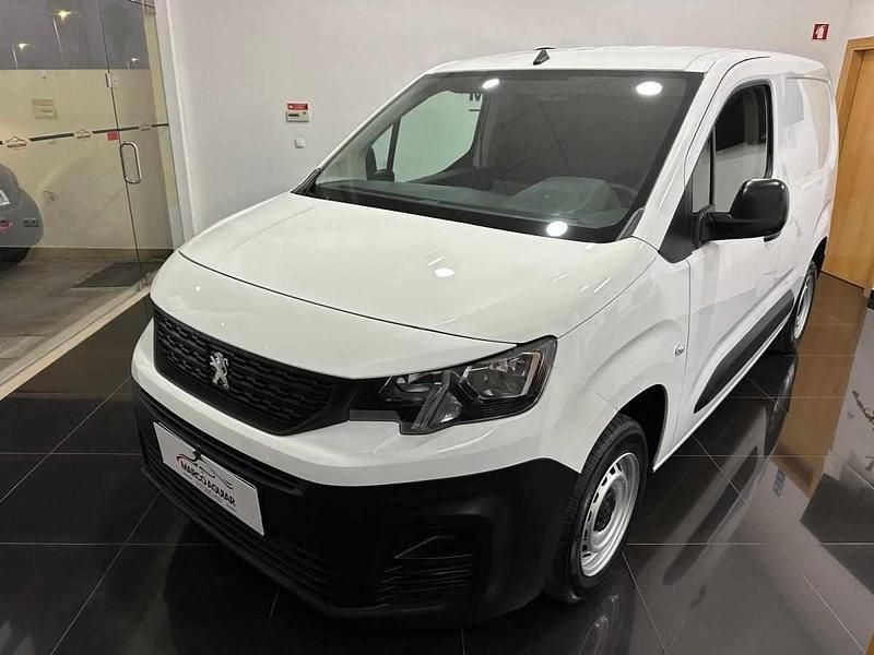 Branco Usado 2021 Peugeot Partner Van | € 16.500 (Preço elevado) - Imagem 1/4
